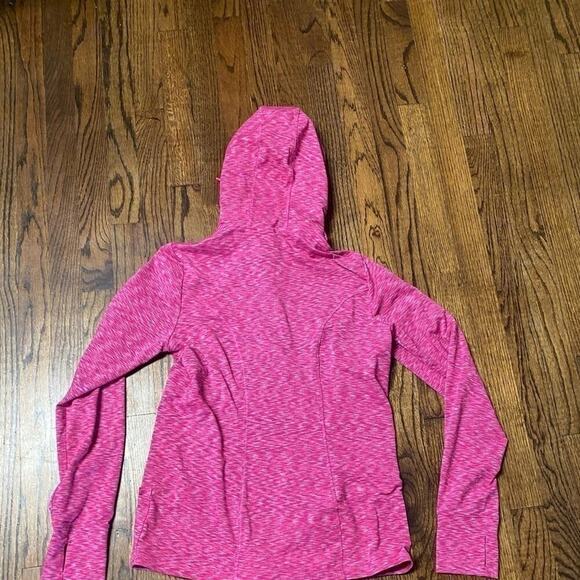 NORTHFACE WOMENS FULL ZIP LIGHTWEIGHT “HOODIE” SIZE M MINT - Picture 6 of 6